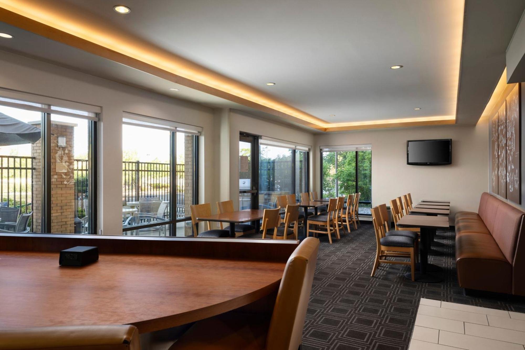 Towneplace Suites Ann Arbor Exterior foto